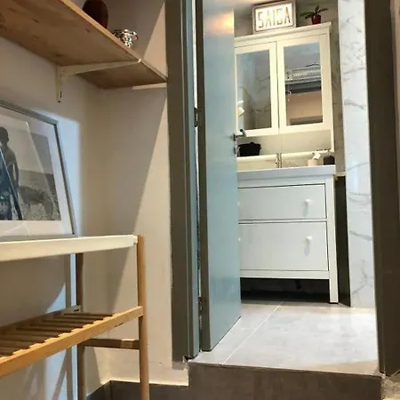 Elegant With Private Jacuzzi *