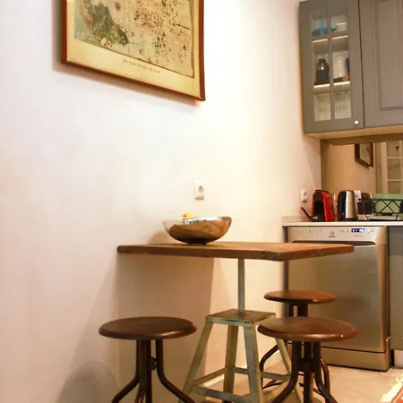 Lägenhet Elegant With Private Jacuzzi *